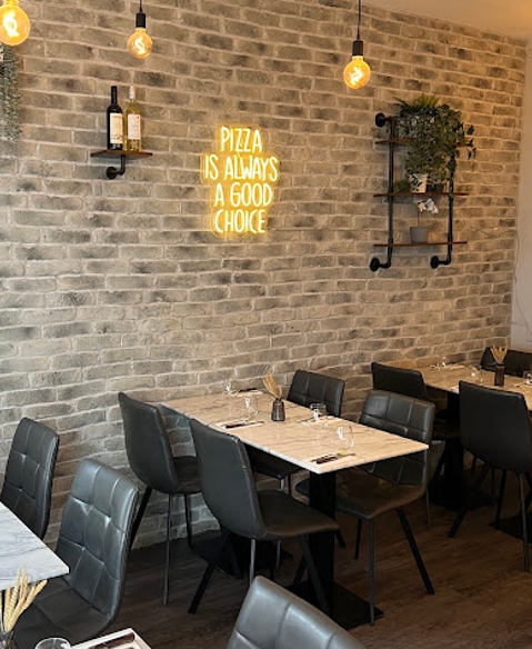 Manifesto Pizzeria-Interior Design